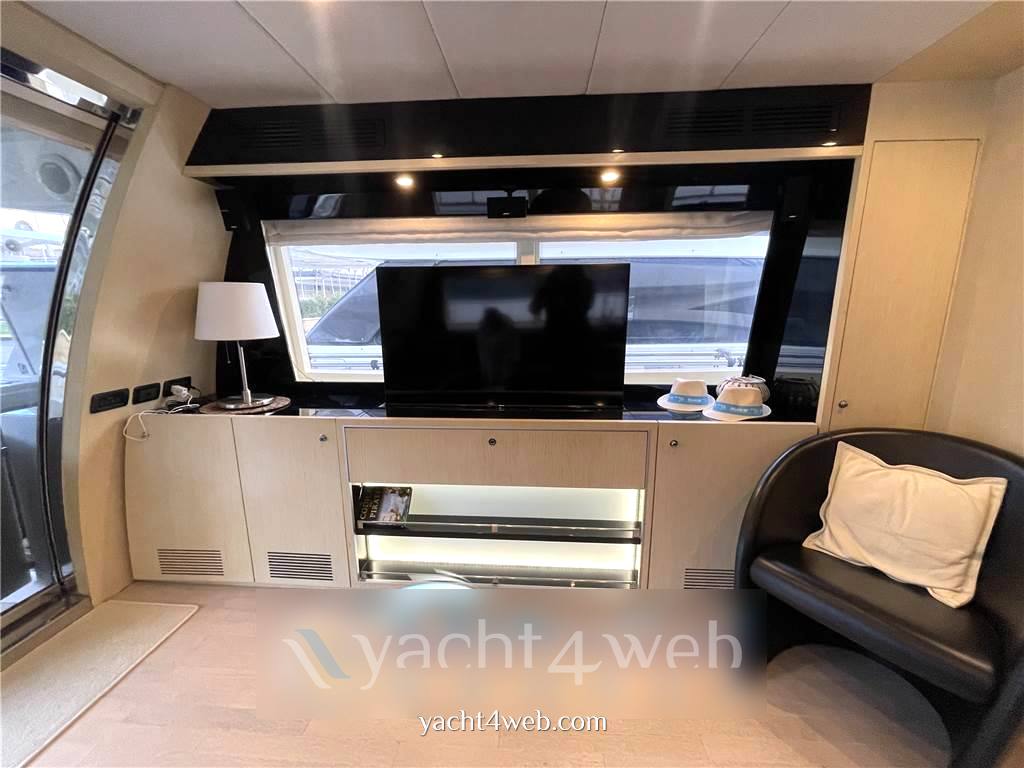 Riva 75 venere Motoryacht usato