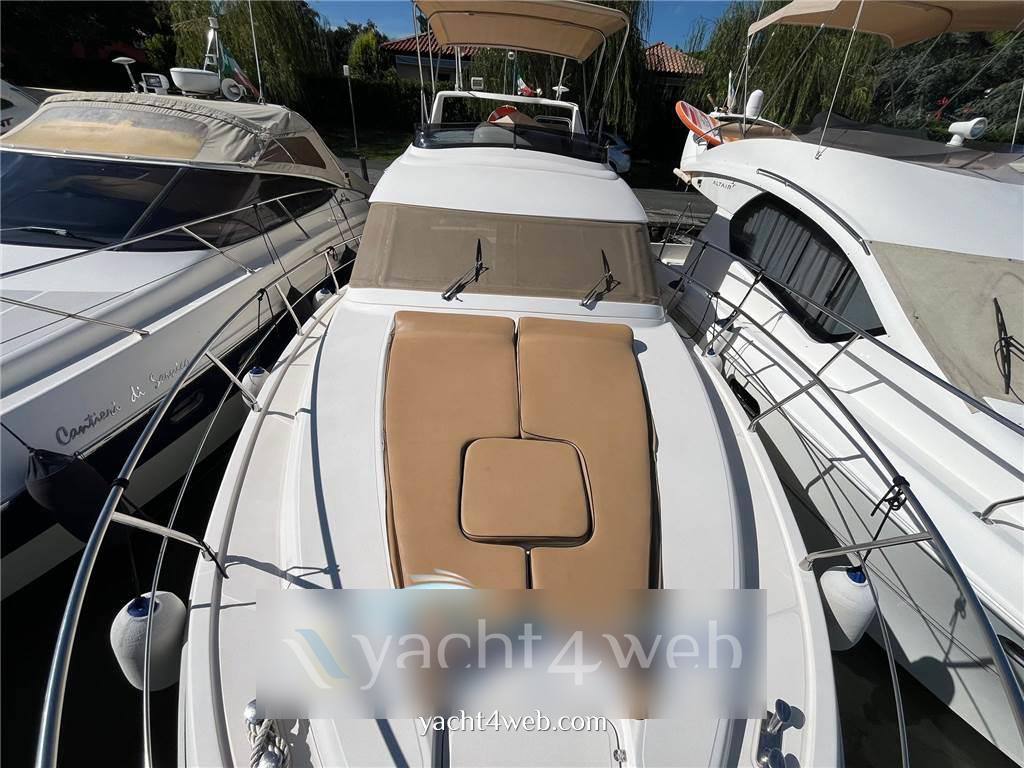 Plastik Space 360 fly Flybridge occasion