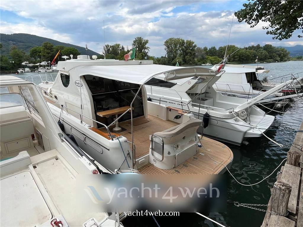 Blue navy 430 cruiser Barca a motore usata in vendita