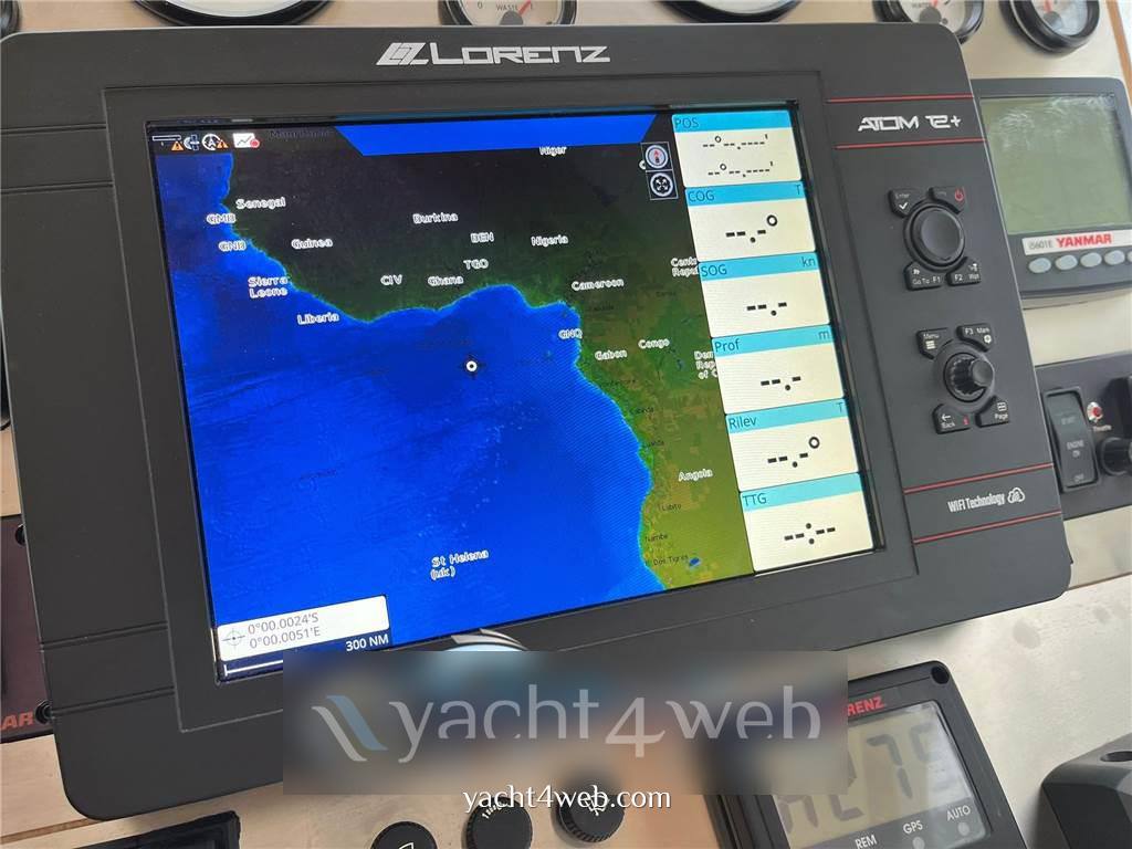 Blue navy 430 cruiser usato