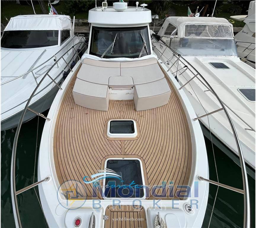 Blue navy 430 cruiser Day cruiser