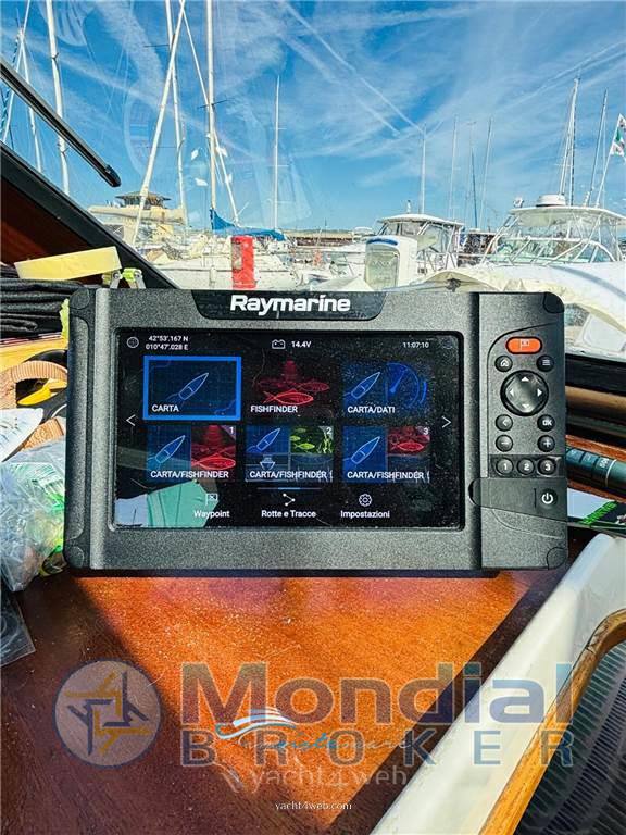 Plastik Space 290 cruiser 0