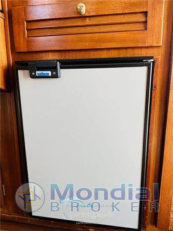 Plastik Space 290 cruiser 机动船