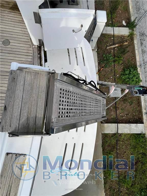 Hatteras 43 Flybridge