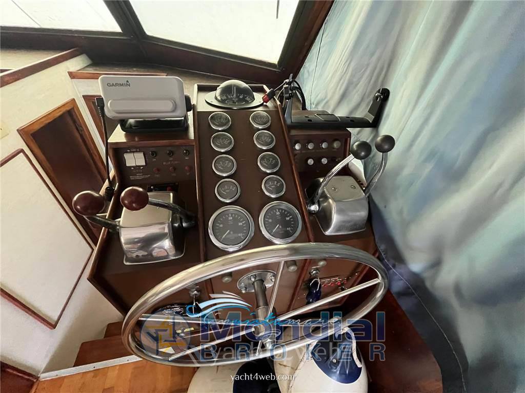 Hatteras 43 bateau à moteur