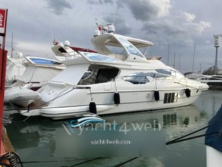 Azimut Yachts 64 flybridge