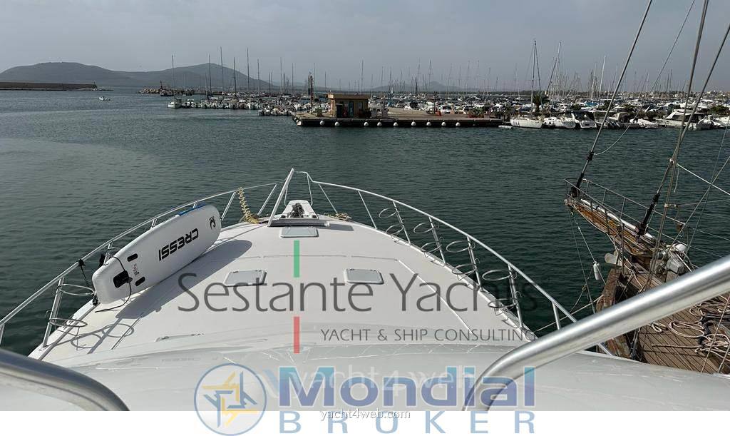 Hatteras 64 convertible