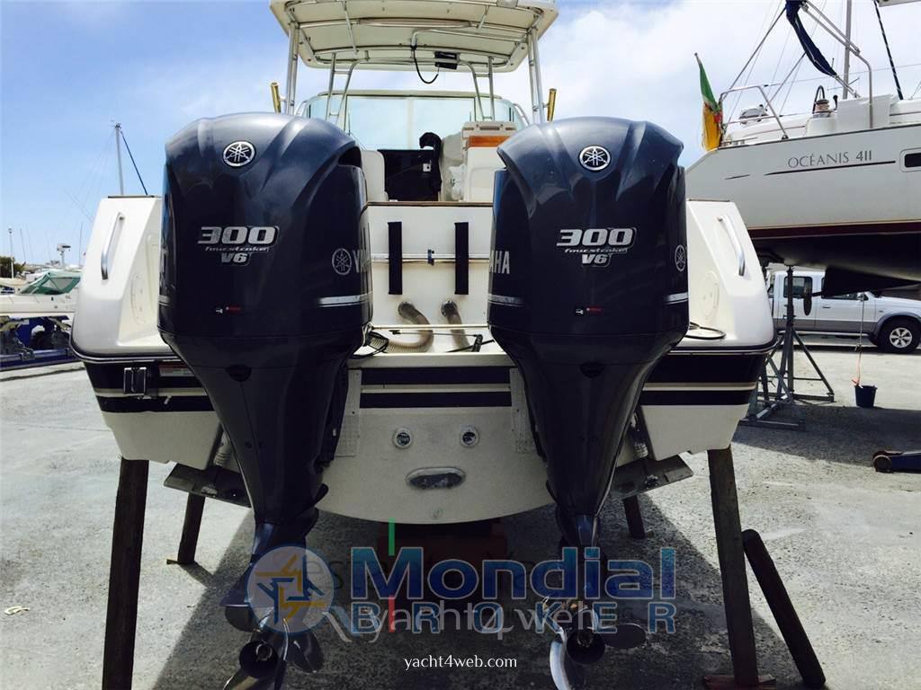 Pursuit 3070 (os 305 ) offshore