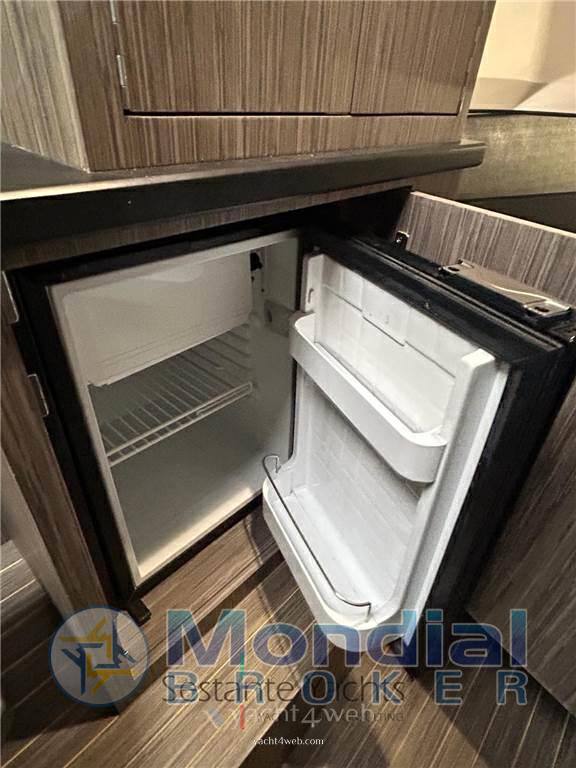 Ranieri international Cayman 35 excutive