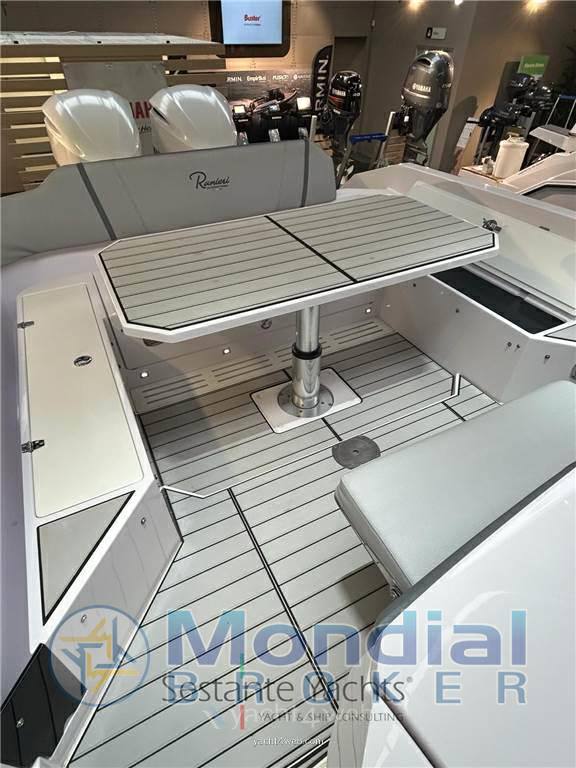 Ranieri international Cayman 35 excutive