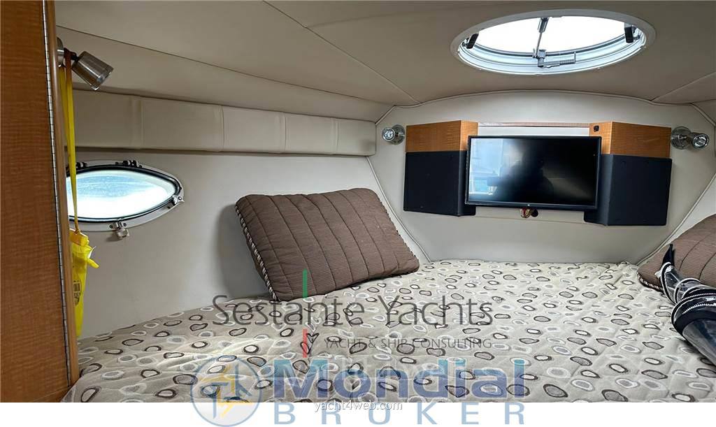 Larson boats Cabrio 330