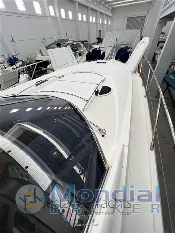 Sunseeker Portofino 53 快速巡洋舰