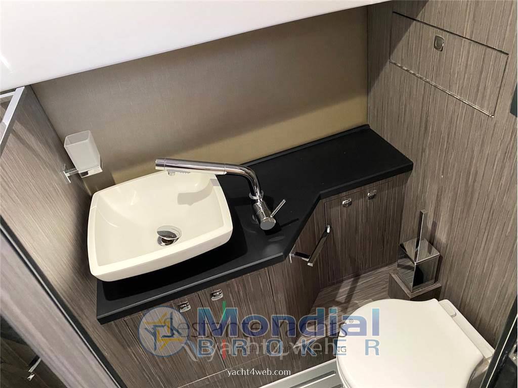 Ranieri international Next 285 lx Barco de motor usado para venta