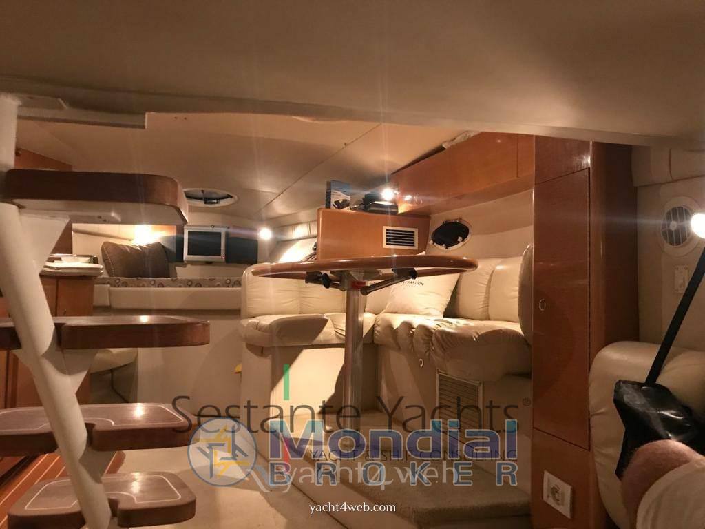 Larson boats Cabrio 330 Motor boat used for sale