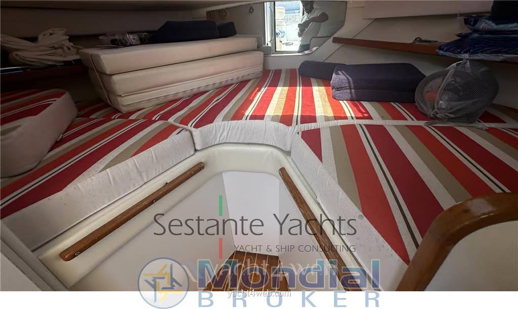 Tiara yachts 2900 coronet Day cruiser