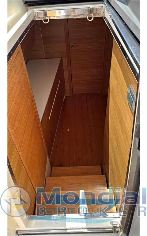 Atlantis Verve barca a motore