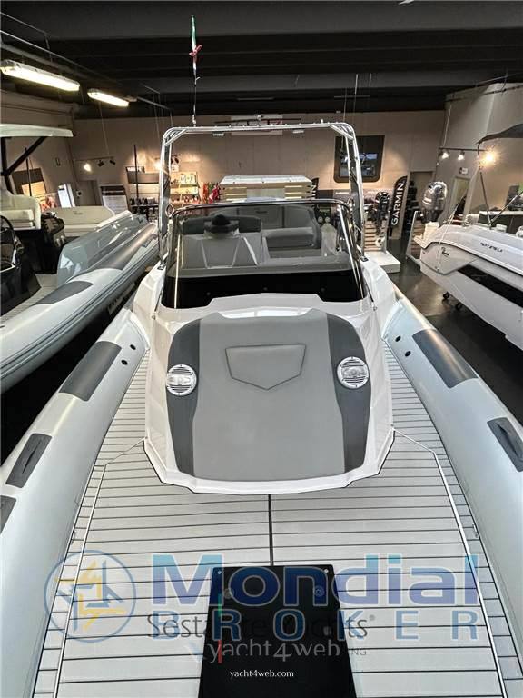 Ranieri international Cayman 35 excutive 