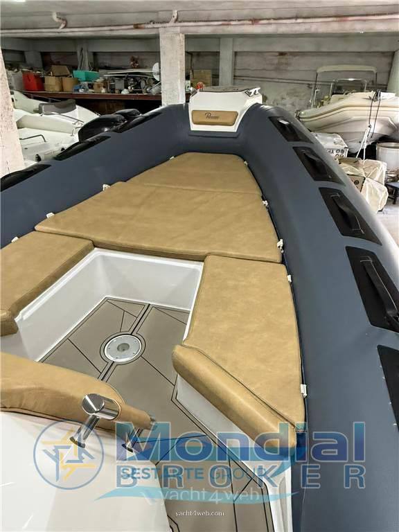 Ranieri international Cayman 27 sport touring 