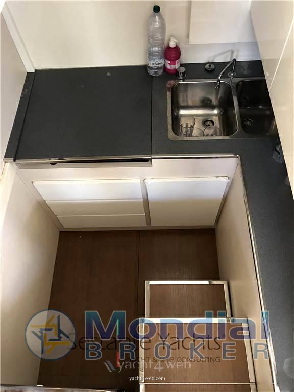 Conam 48 fly Barca a motore usata in vendita