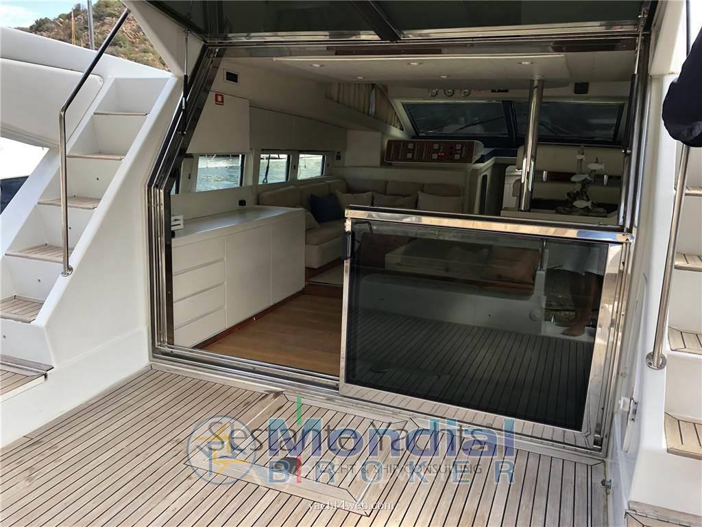 Conam 48 fly barca a motore