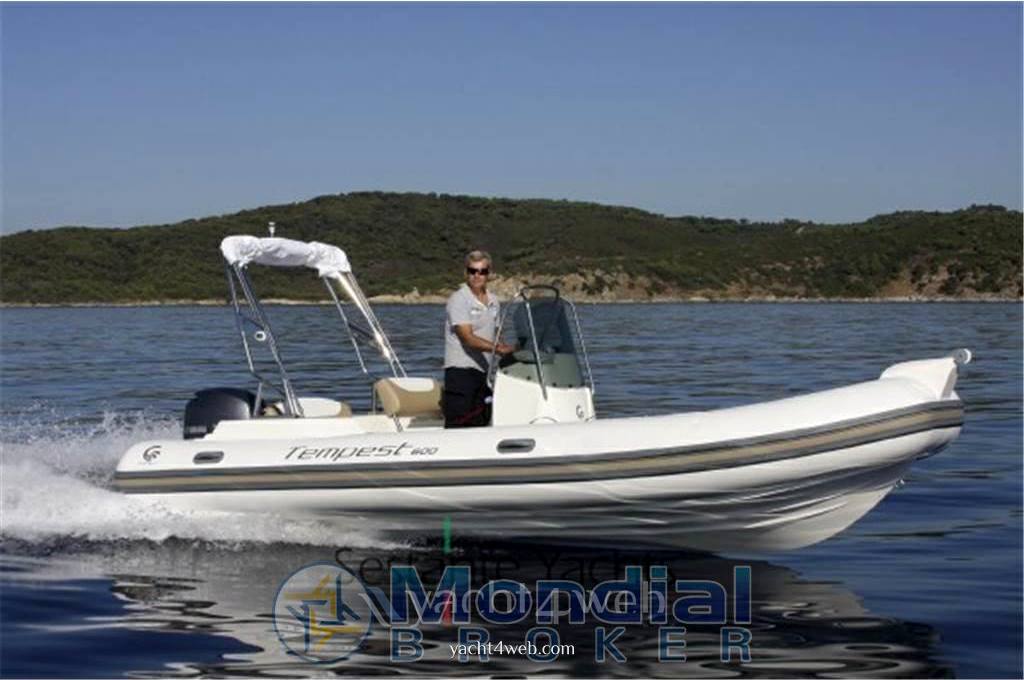 Capelli Tempest 600 Gommone