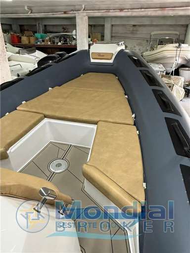 Ranieri international Ranieri international Cayman 27 Sport Touring