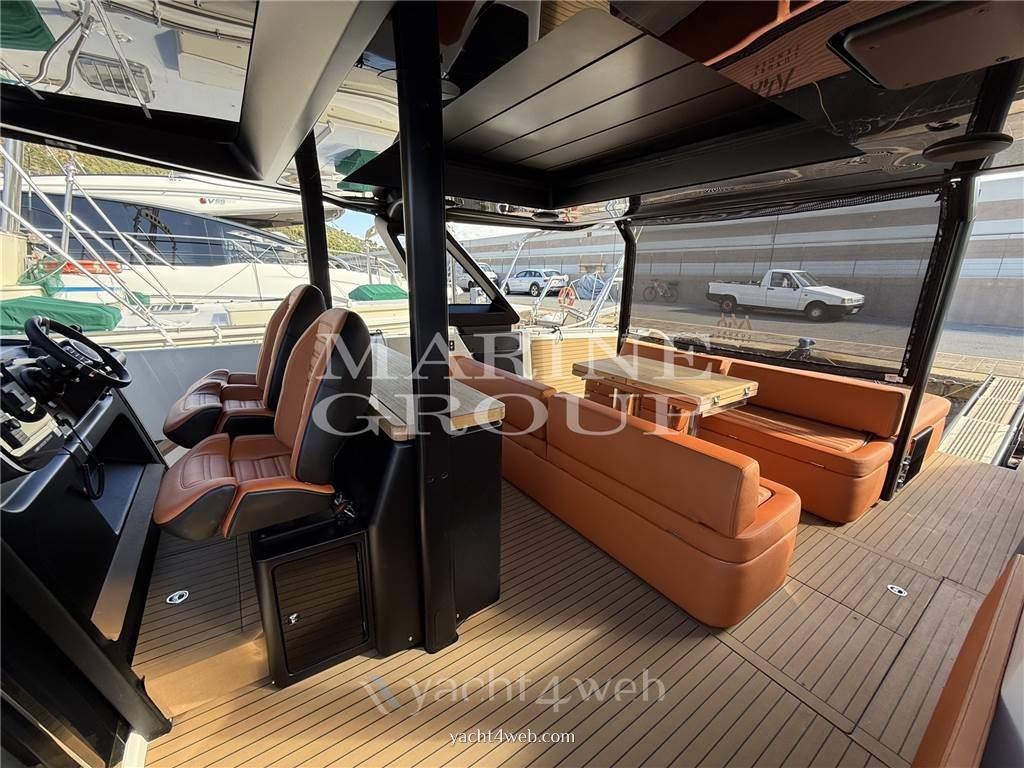 Cranchi A 46 luxury tender