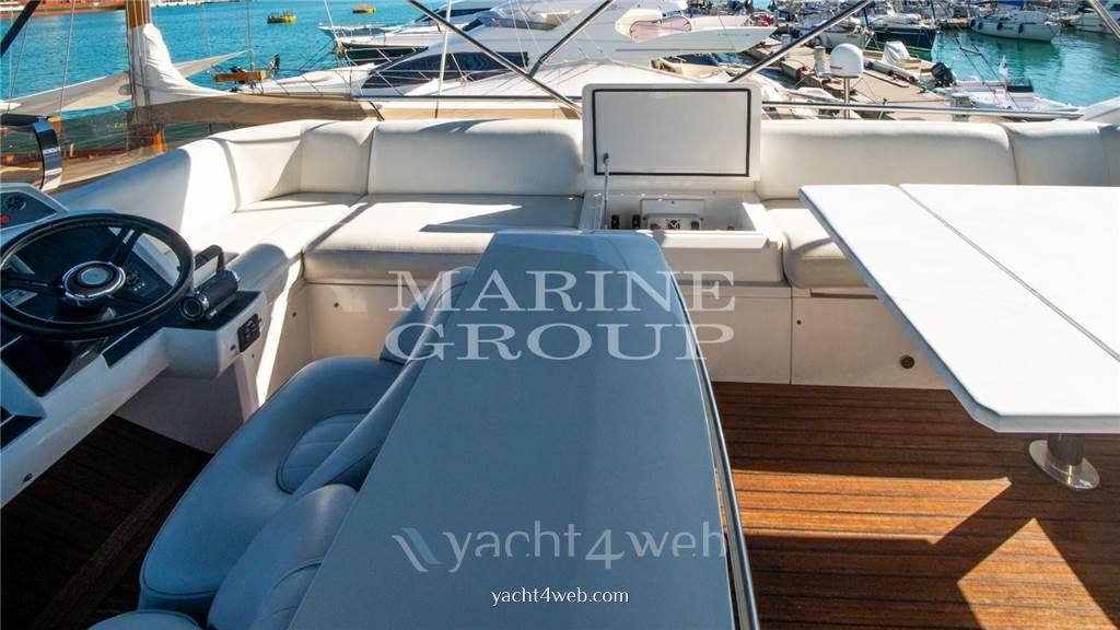 Princess yachts 62 fly