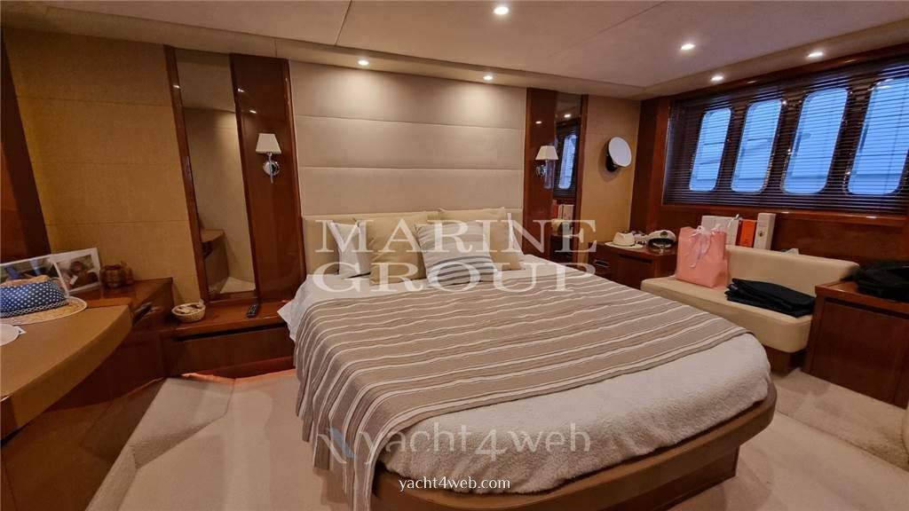 Princess yachts V 65