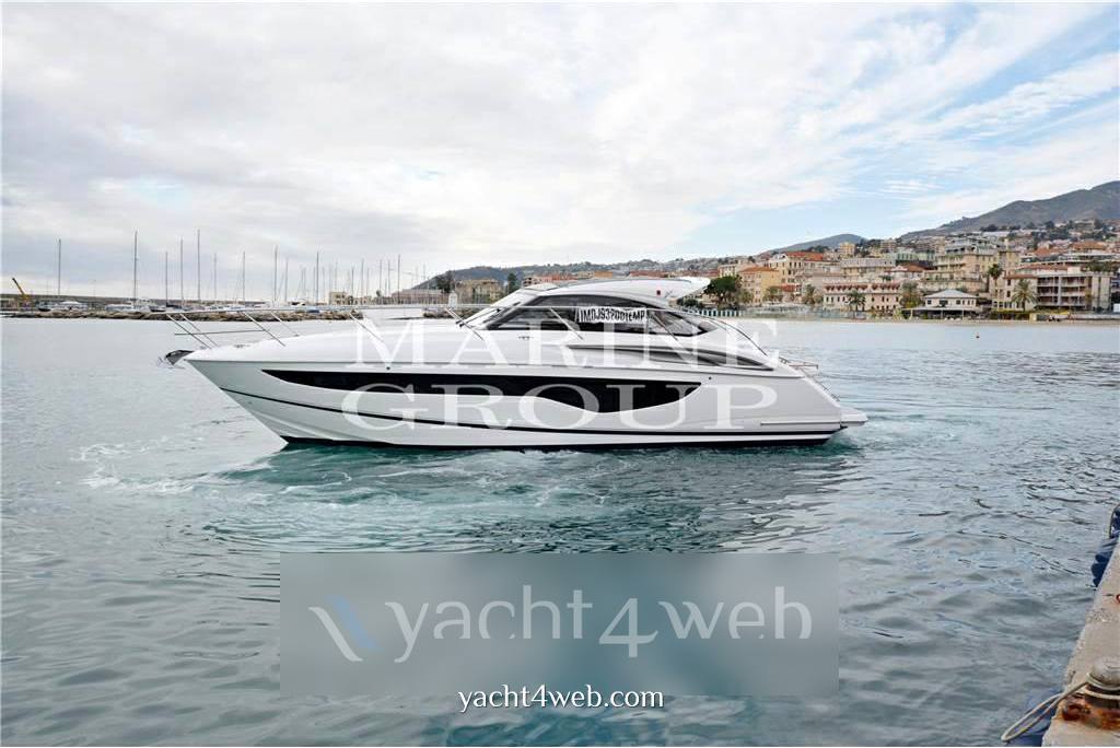 Princess yachts V40