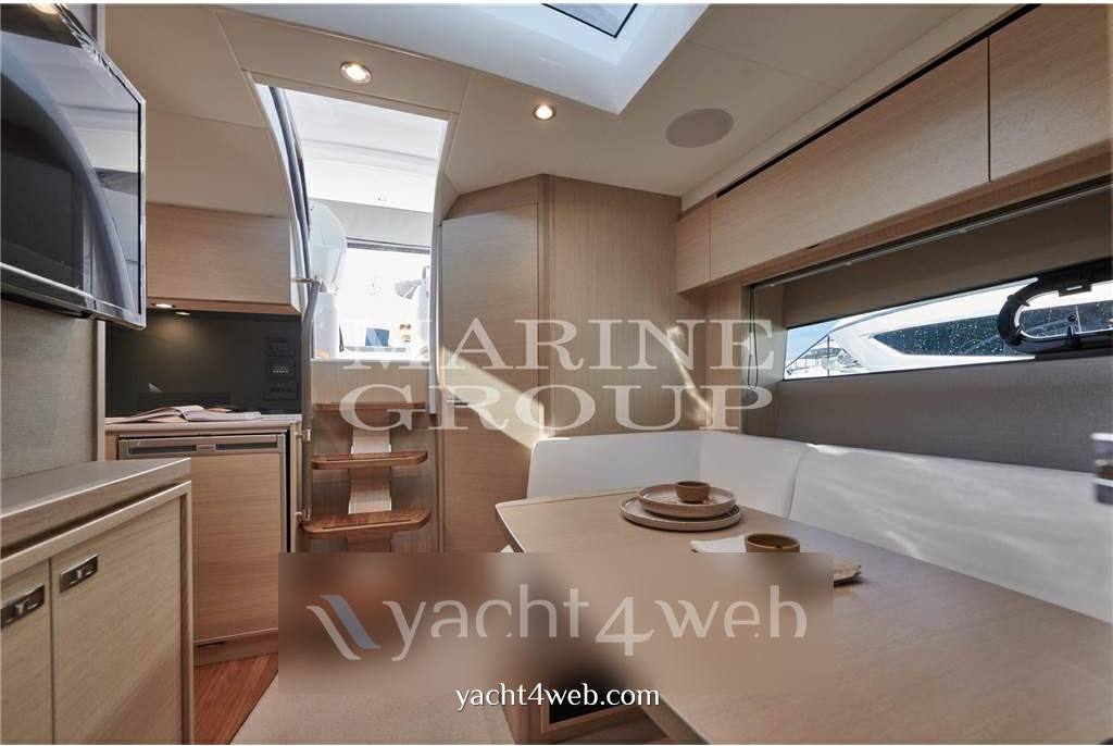 Princess yachts V40