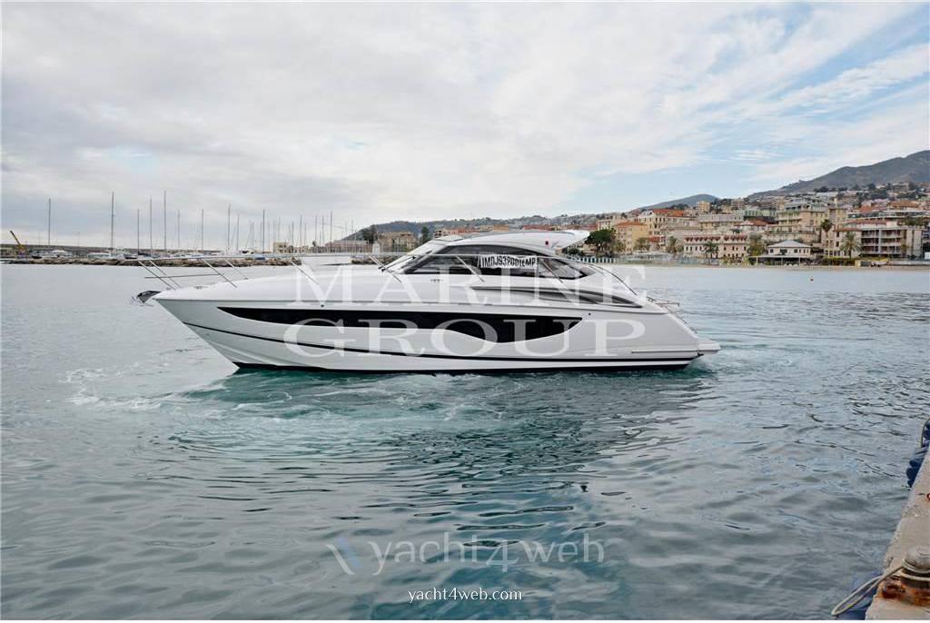 Princess yachts V40