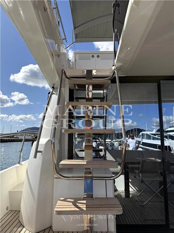 Prestige 520 Barca a motore usata in vendita