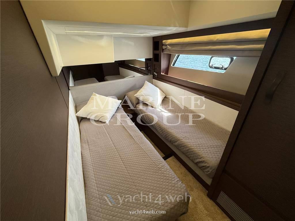 Prestige 520 Barca a motore usata in vendita