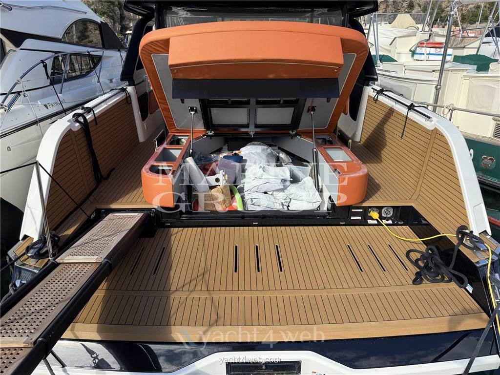 Cranchi A 46 luxury tender 2025