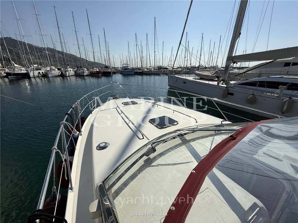 Fairline Targa 42 usato