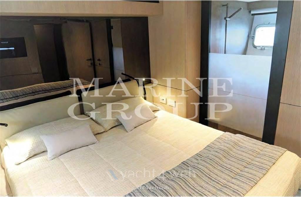 Bluegame Bgx60 Express Cruiser