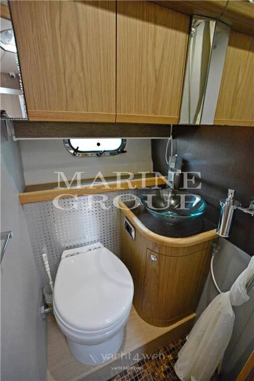 Airon marine 4300 t-top 0