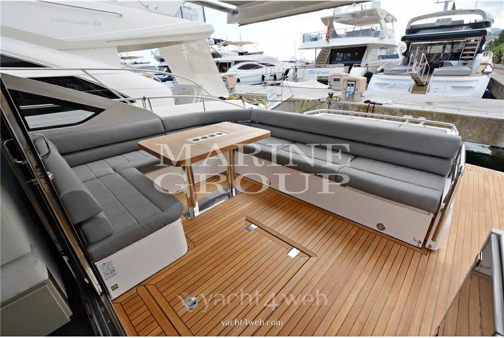 Fairline Targa 62 gt bateau à moteur