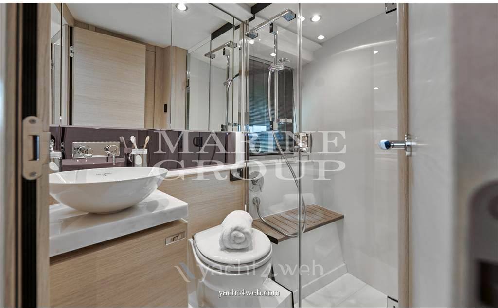 Princess yachts V40 Express Cruiser