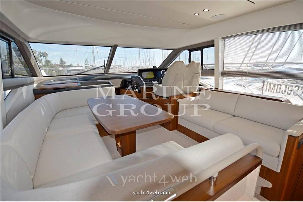 Princess yachts F50 bateau à moteur