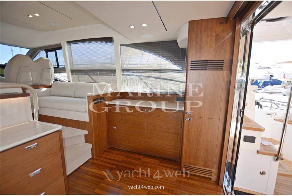 Princess yachts F50 bateau à moteur