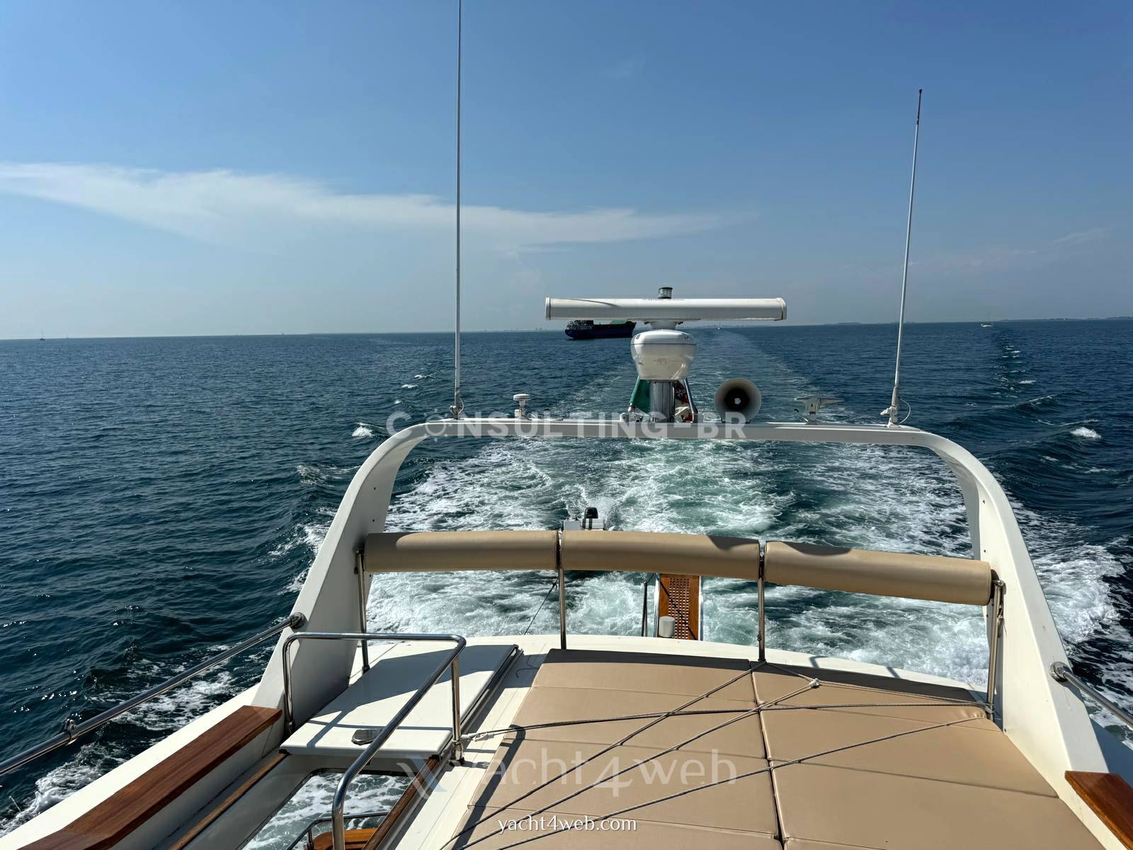 Alfamarine 16.50 fly