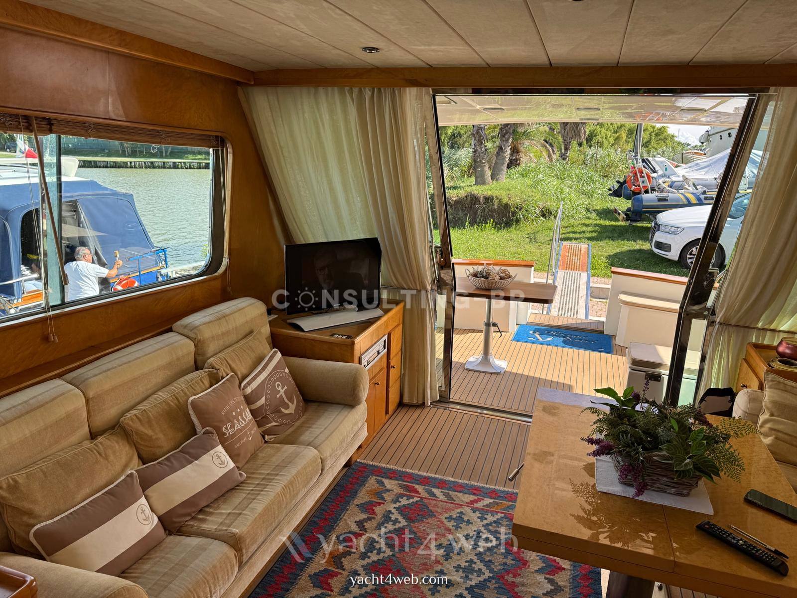 Alfamarine 16.50 fly