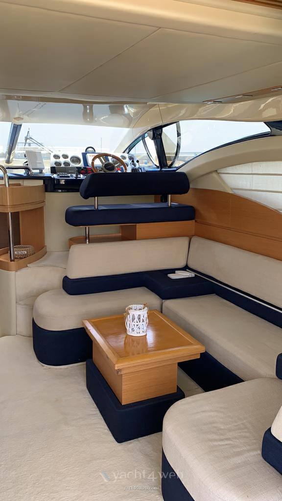 Azimut 40 fly