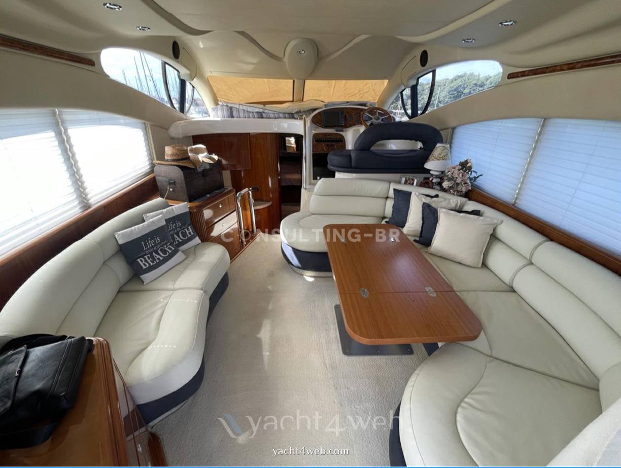 Azimut 42 fly