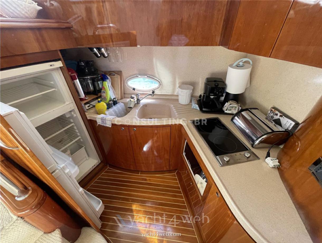 Azimut 42 fly