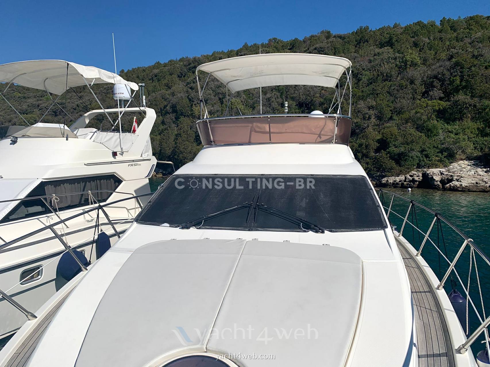 Azimut 43 fly