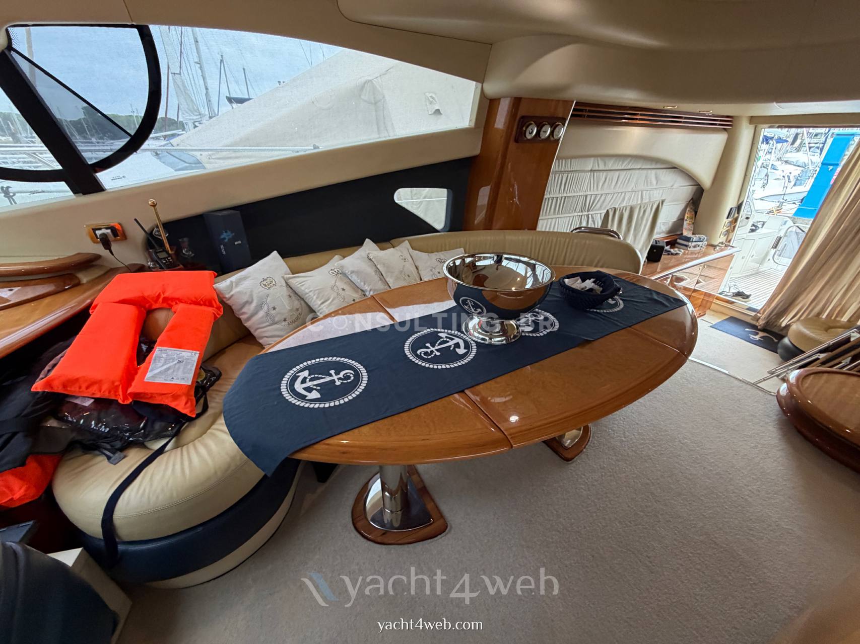 Azimut 55 fly