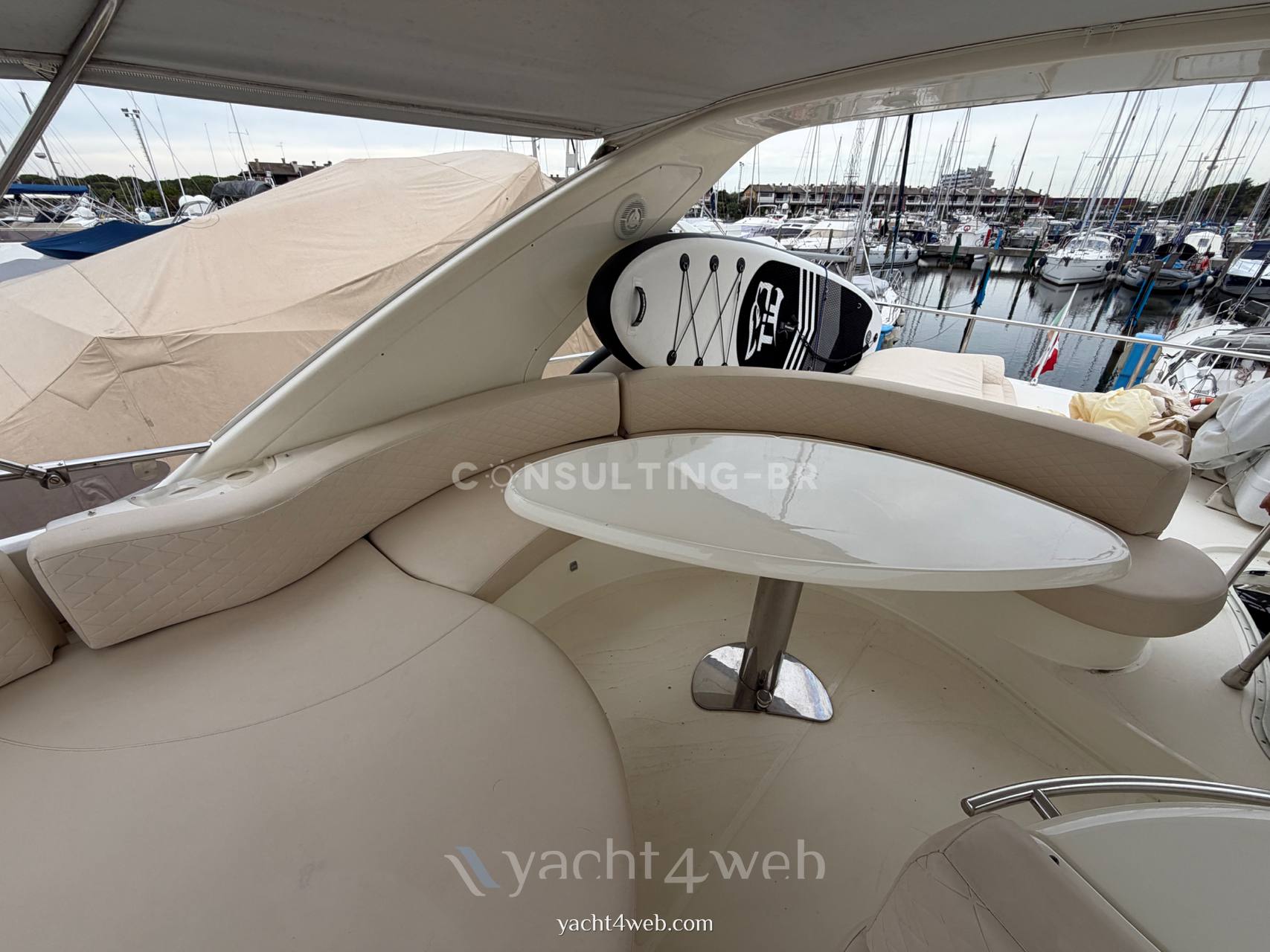 Azimut 55 fly